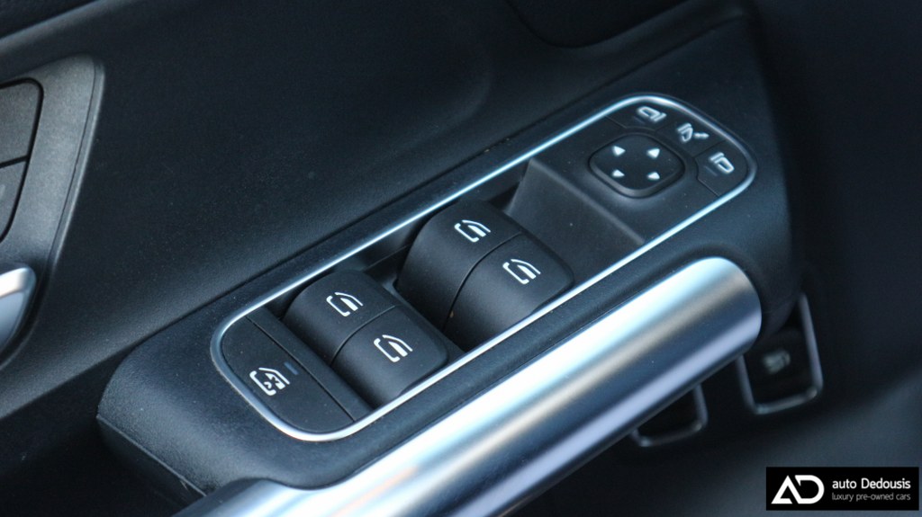 Mercedes GLA 250e Plug In Hybrid | Progressive | Panorama