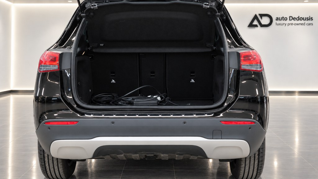 Mercedes GLA250 Plug in Hybrid | Style | Navi | Led