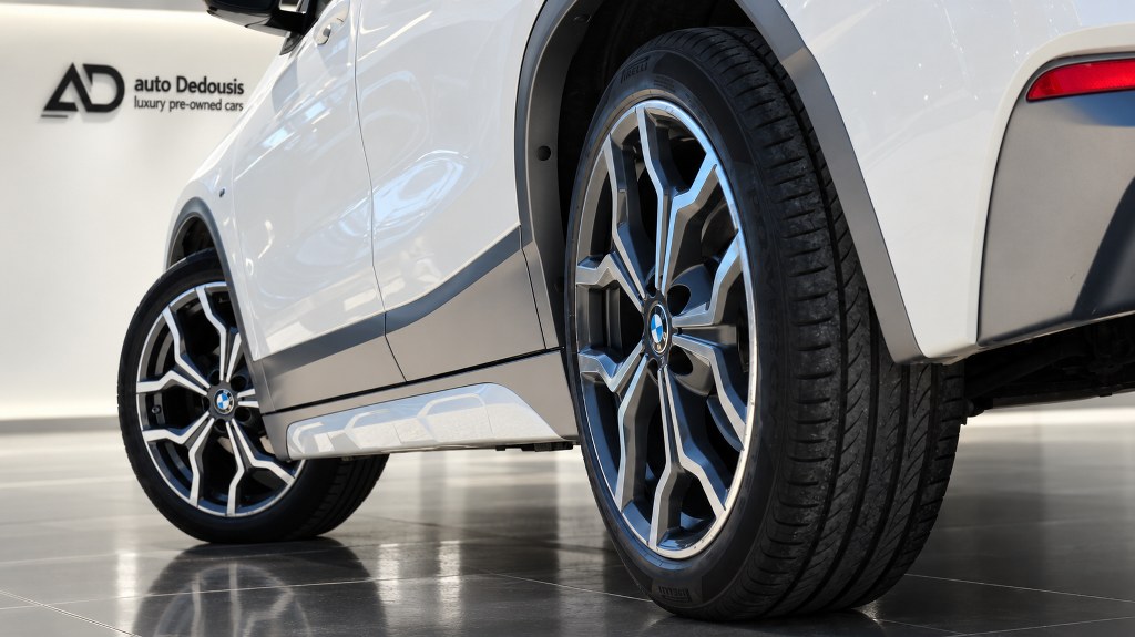 Bmw X2 16d | M-Packet Χ | sDrive