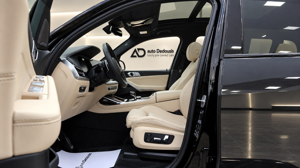 Bmw X7 40d Hybrid | M-Packet | Panorama | Soft Close