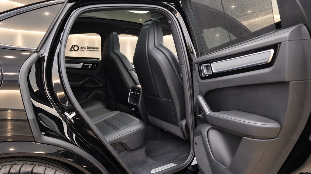 Porsche Cayenne Coupe E-Hybrid | Platinum | Panorama | Bose