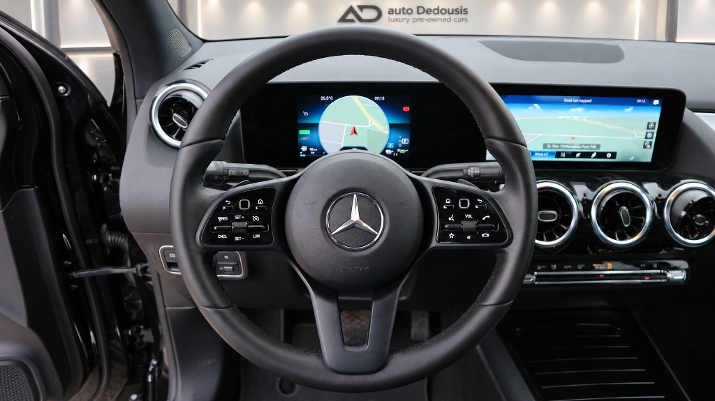Mercedes GLA250 Plug in Hybrid | Style | Navi | Led
