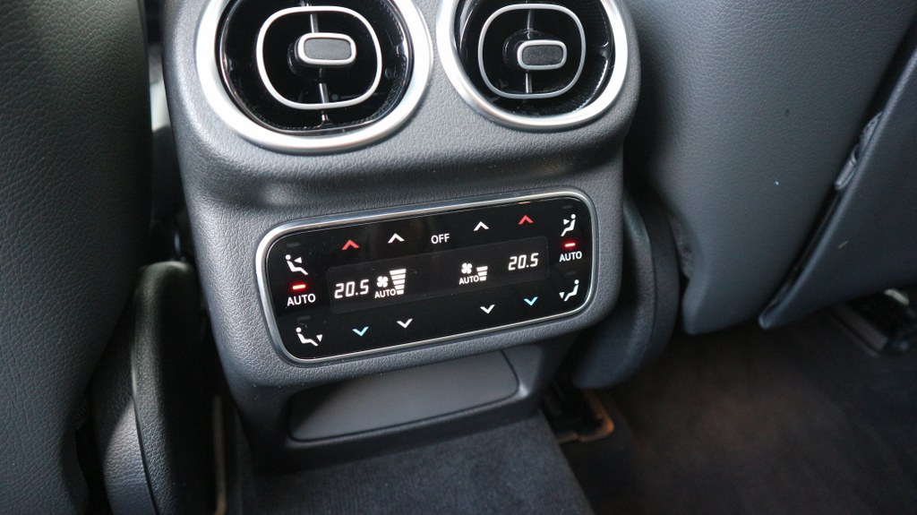 Mercedes GLC300d Amg Packet | Panorama | Burmester | Head Up