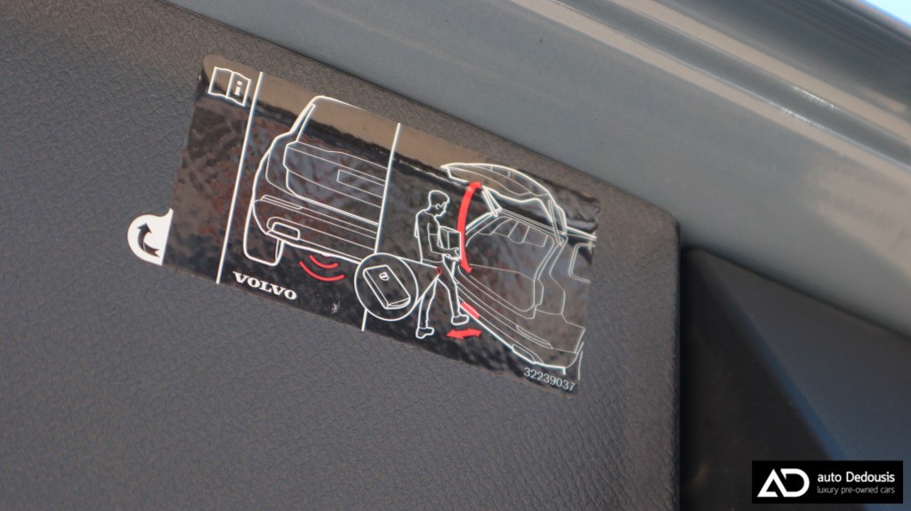 Volvo XC90 T8 | R-Design | Panorama | Head Up Display