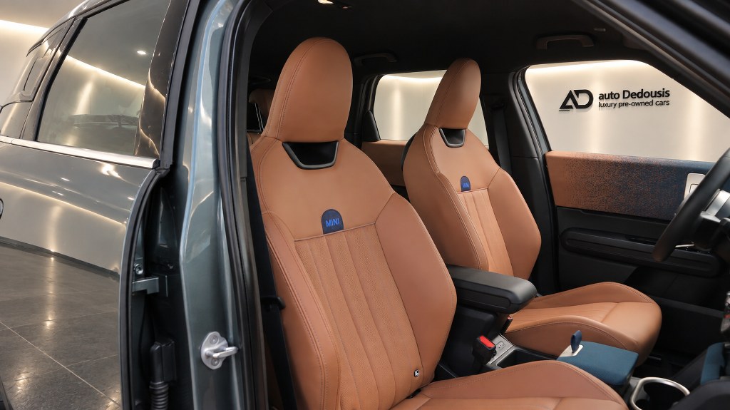 Mini Countryman Favoured Trim | Head Up | Packet S