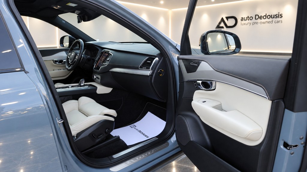 Volvo XC90 T8 | R-Design | Panorama | Head Up Display