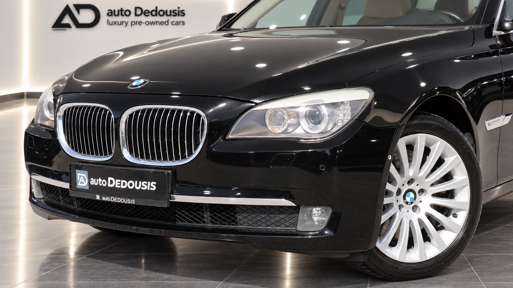 Bmw 740 Sunroof | Navi | Soft Close