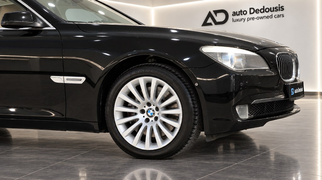 Bmw 740 Sunroof | Navi | Soft Close