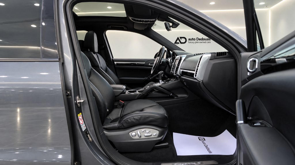 Porsche Cayenne S Hybrid | Panorama | Pasm
