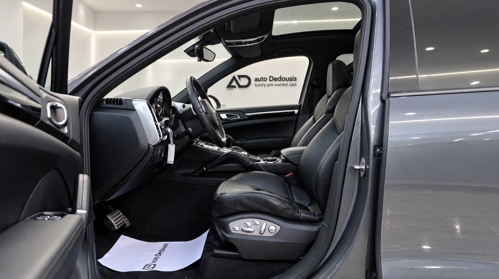 Porsche Cayenne S Hybrid | Panorama | Pasm
