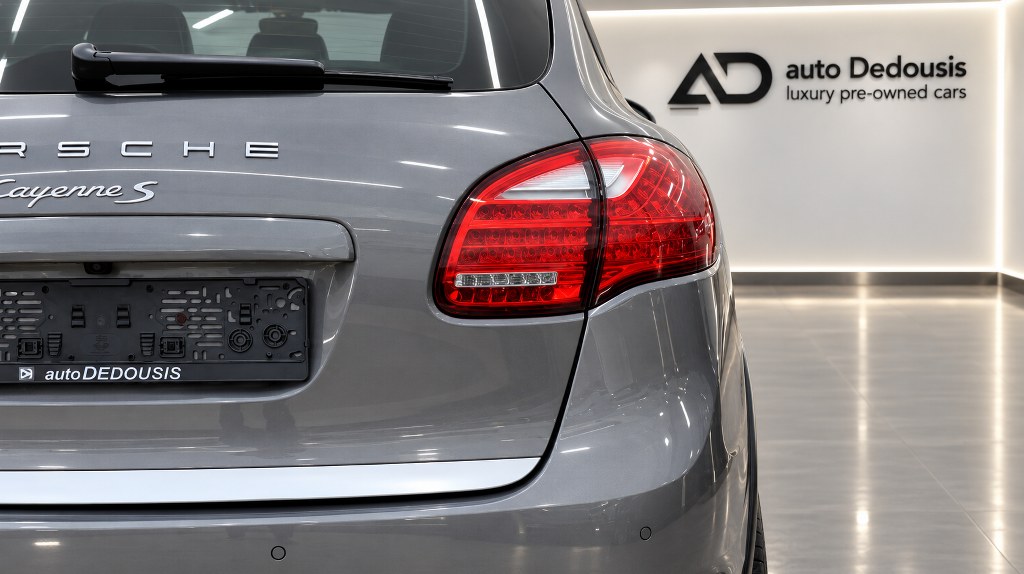 Porsche Cayenne S Hybrid | Panorama | Pasm