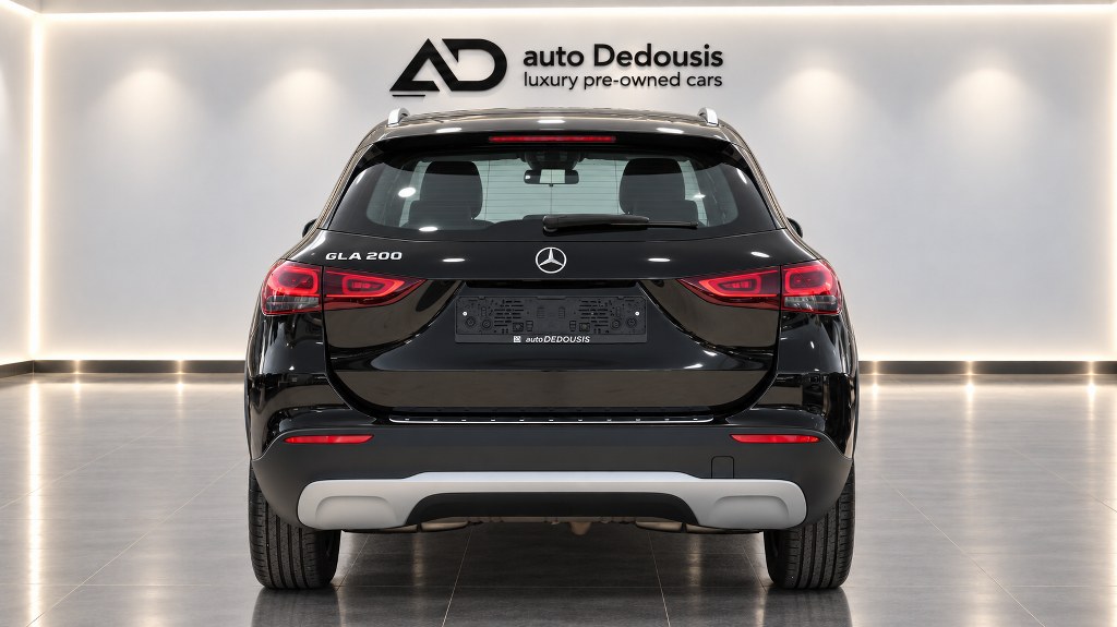 Mercedes-Benz GLA200 Style | Night Black