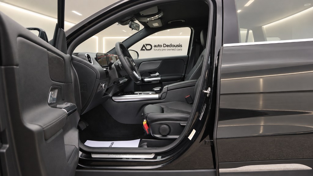 Mercedes GLA 180 Diesel | Urban Progressive