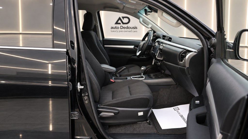 Toyota Hilux Double Cab | 2.8D 204Hp | 4X4