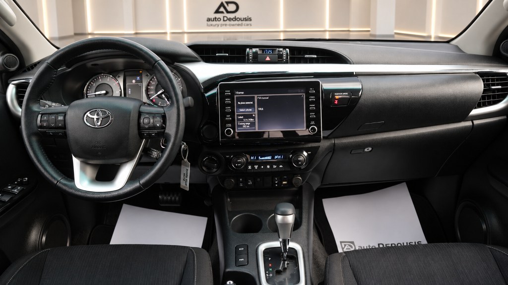 Toyota Hilux Double Cab | 2.8D 204Hp | 4X4