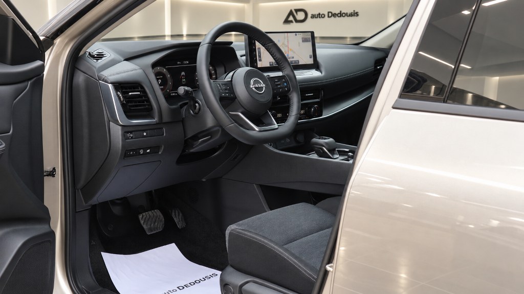 Nissan X-Trail N-Connecta | Hybrid | Navi | Led