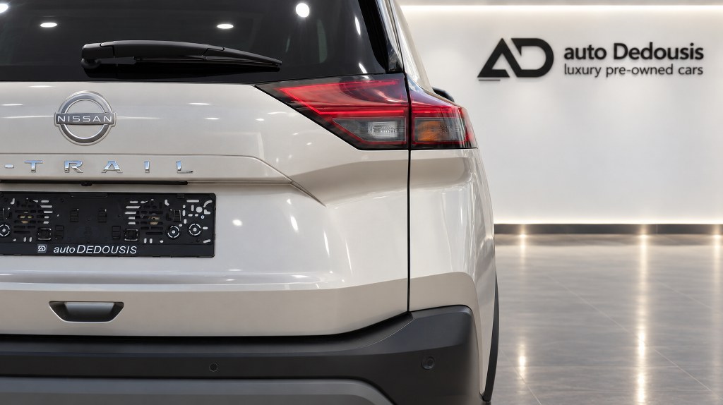 Nissan X-Trail N-Connecta | Hybrid | Navi | Led