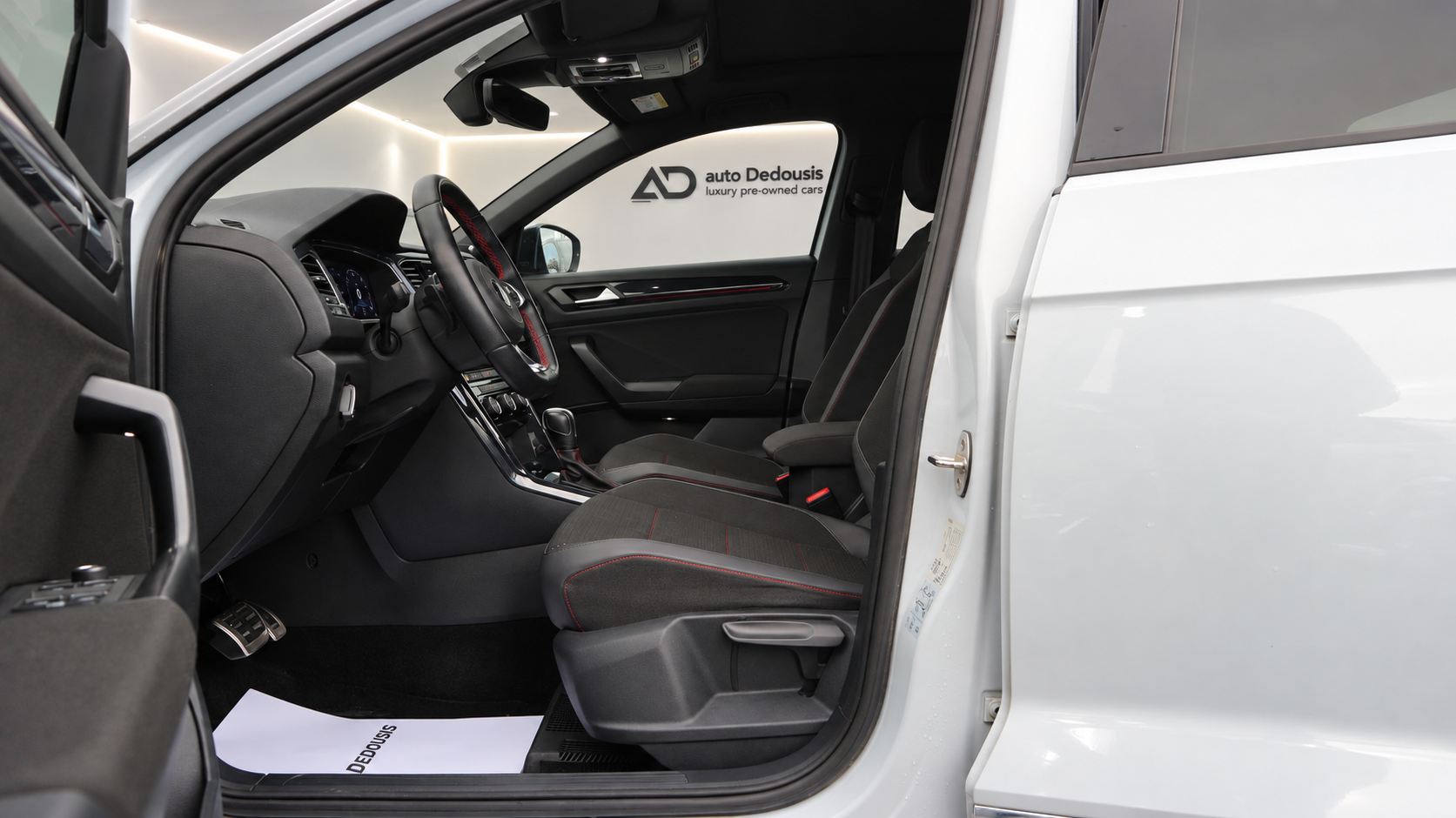 Volkswagen T-Roc Exclusive Sport | Panorama | Dsg | Navi