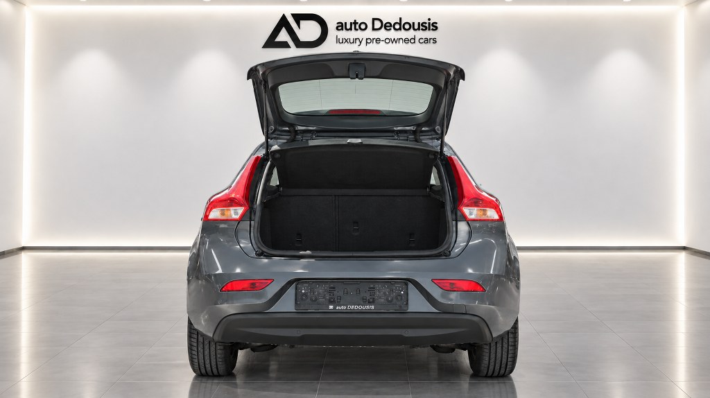 Volvo V40 Momentum D2 | Powershift | Navi