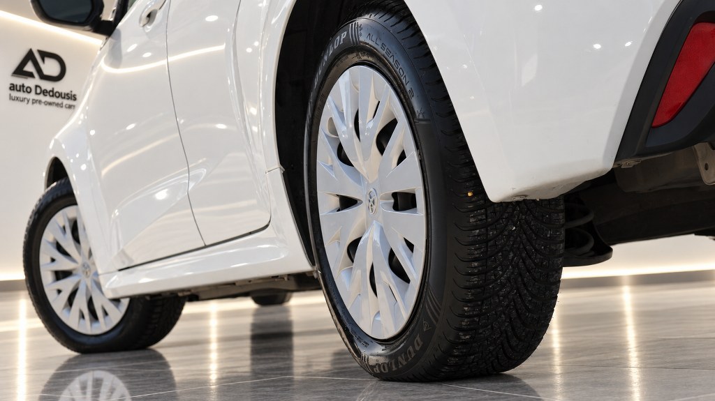 Toyota Yaris Hybrid | Business