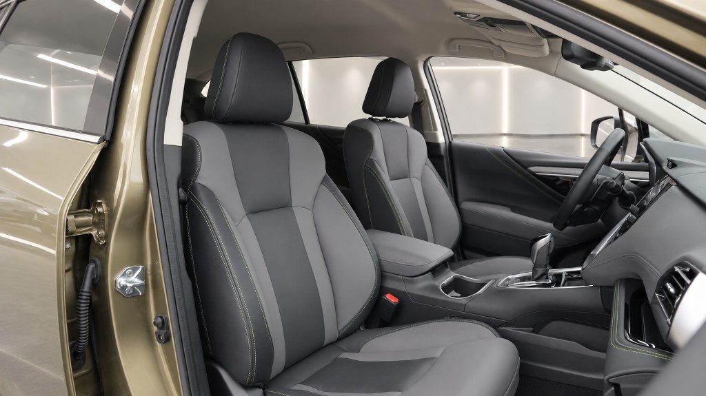 Subaru Outback AWD Symmetrical | Lineartronic CVT | AUTODEDOUSIS